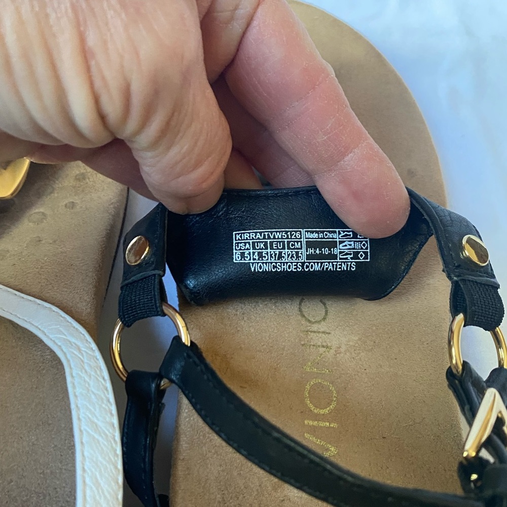 Dansko Miami sandals, size 6.5 wide - Picture 6 of 7